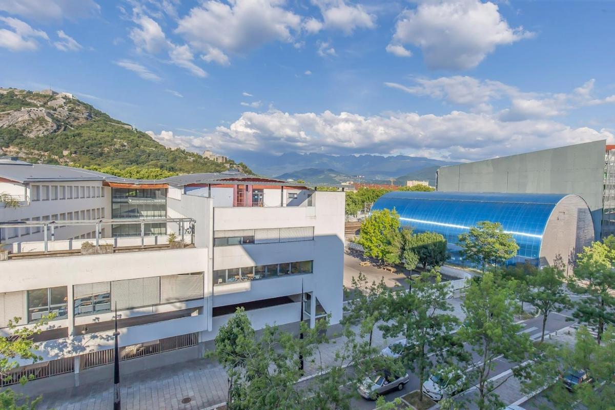 Standing Europole, Garage Prive, Calme, Netflix Grenoble Exterior foto